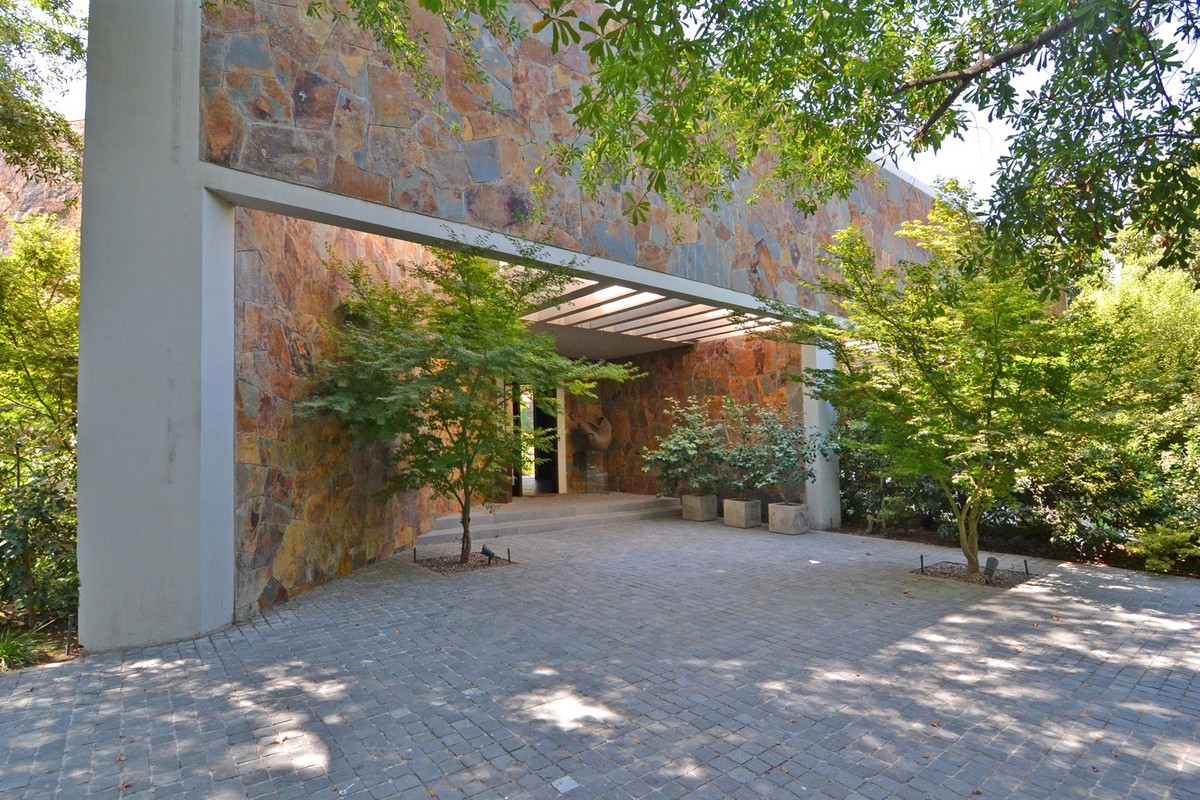 Increíble casa Mediterránea en Jardín de la Dehesa : a Luxury Single Family  Home for Venta - , | Christie's International Real Estate