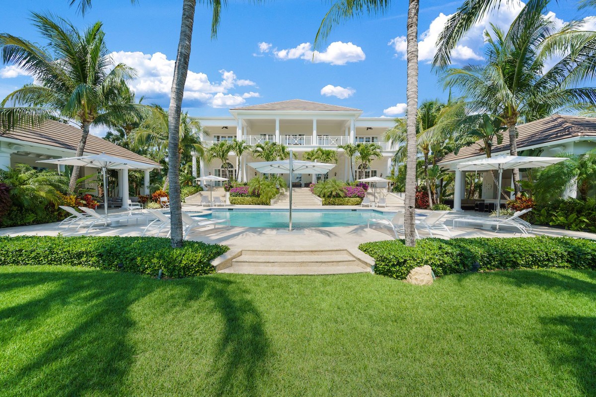 62 Ocean Club Estates, Ocean Club Drive, Paradise Island - Sotheby's  Bahamas MLS