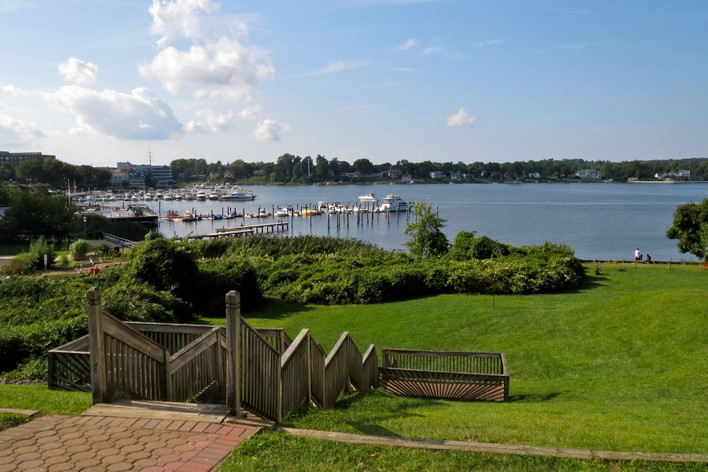 Red Bank, NJ Real Estate - Homes for Sale