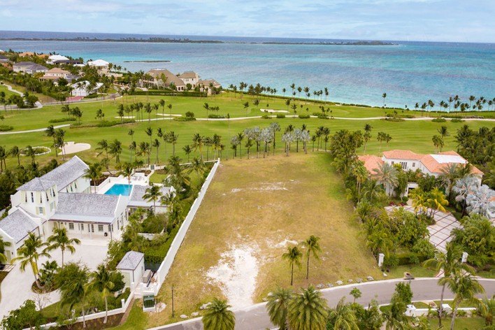 Ocean Club Estates, Paradise Island Luxury Real Estate - Homes for Sale