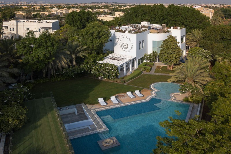 Emirates Hills Dubai РІРёР»Р»С‹