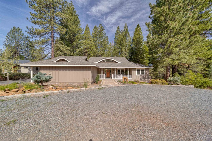 Lake Almanor Ca Luxury Real Estate, Sierra Landscaping Material Placerville Canada