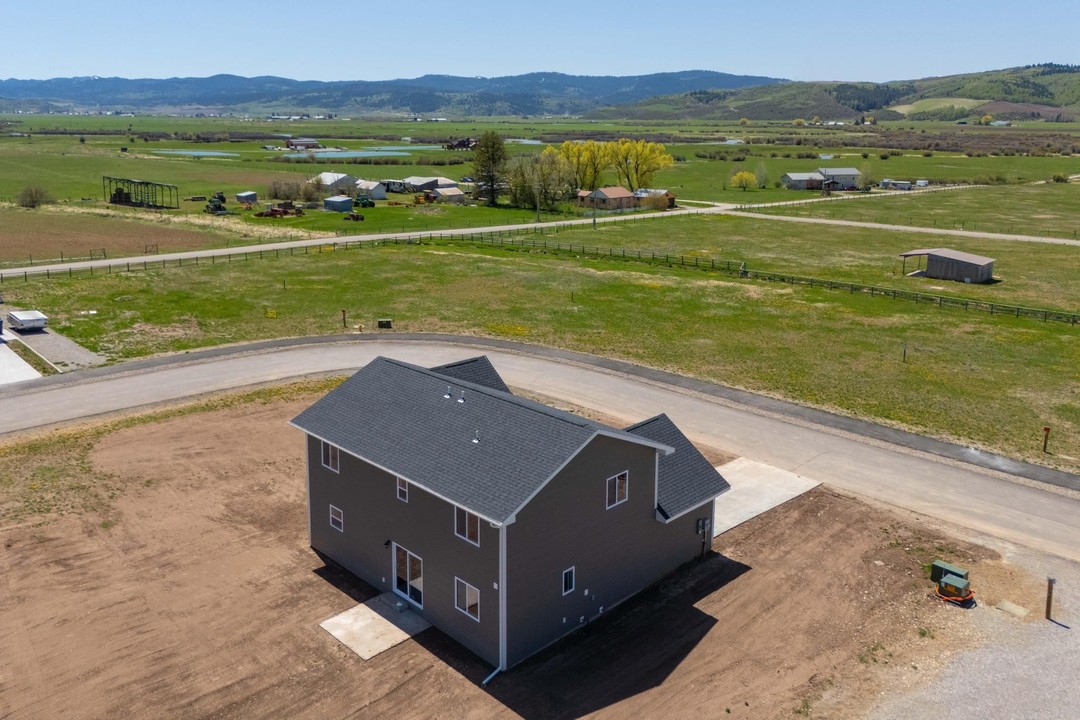 270 Little Greys Loop , Etna, Wyoming (MLS 24-1108)