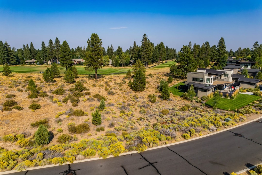 61594 Hosmer Lake Drive , Bend, Oregon (MLS 220171187)