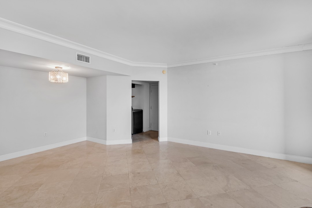 1330 West Ave 504, Miami Beach, Florida (MLS A11577561)