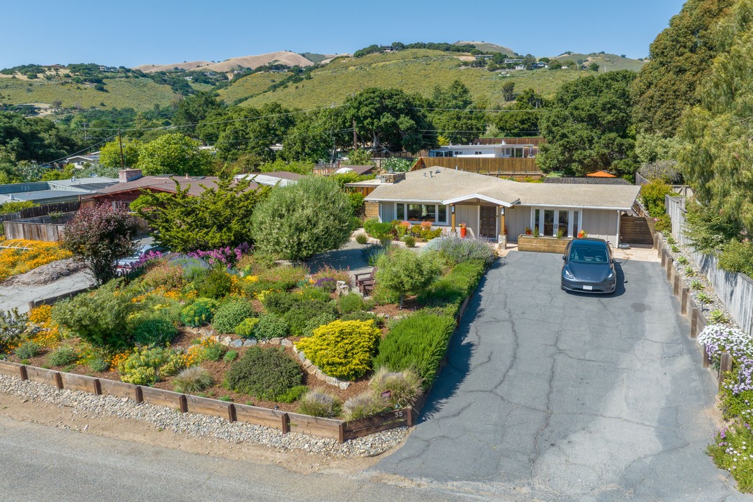 35 Lilac Lane, Carmel Valley, California (MLS ML81970173)