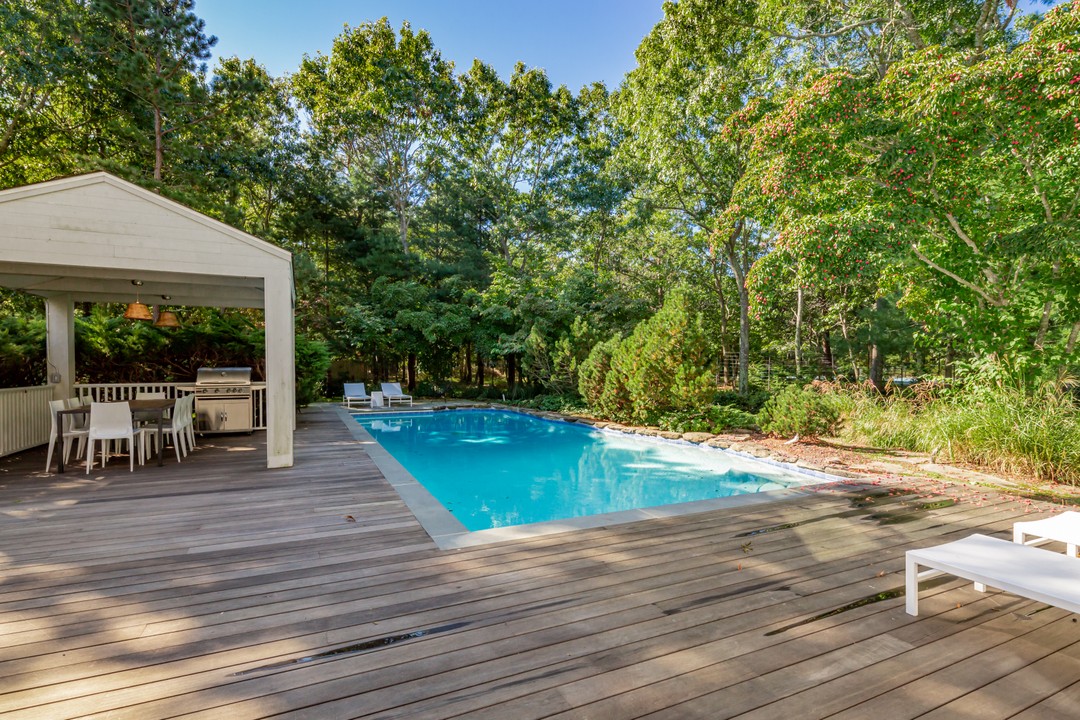 405 Hands Creek Road (Deep Flag Lot) , East Hampton, New York (MLS 586624)