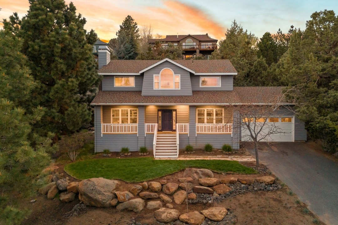 2505 NW Todds Crest Drive , Bend, Oregon (MLS 220182201)