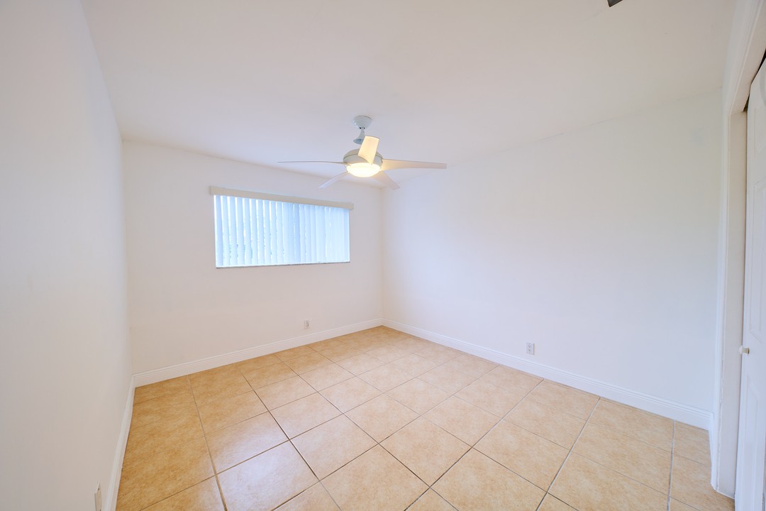1431 Coolidge St, Hollywood, Florida (MLS A11574874)