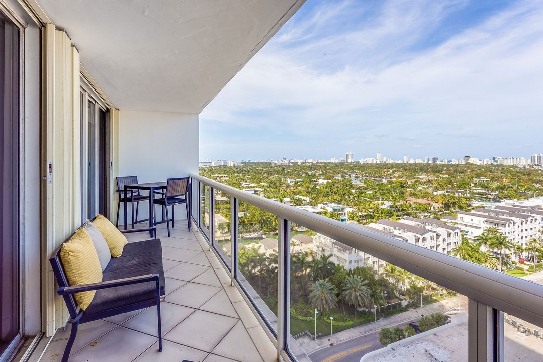 1900 Sunset Harbour Dr 1811, Miami Beach, Florida (MLS A11559489)