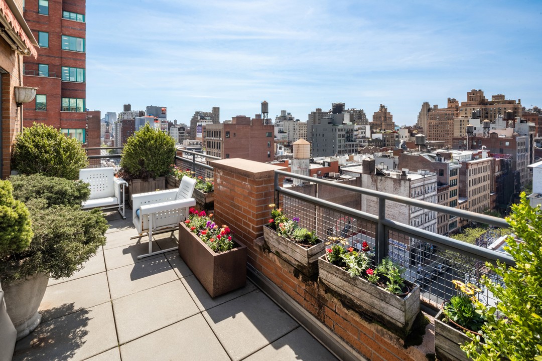 63 West 17th Street 10A, New York, New York (MLS 7953921)