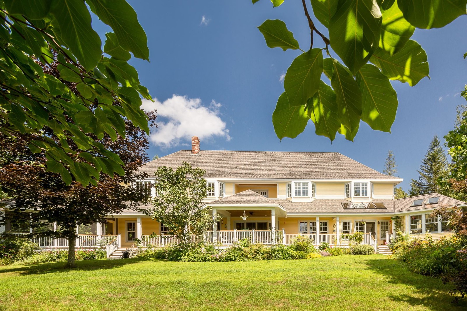 Single Family Homes for Sale at 134 Big Tree Lane Islesboro, Maine 04848 United States