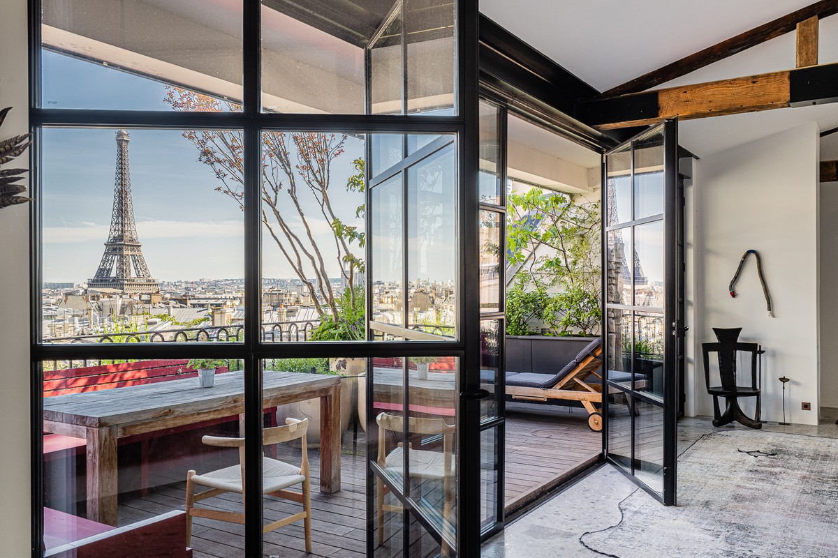 Paris 16th District – A sumptuous penthouse apartment : a Luxury  Residence/Apartment for Sale - Paris, Paris Property ID:4464996 |  Christie's International Real Estate