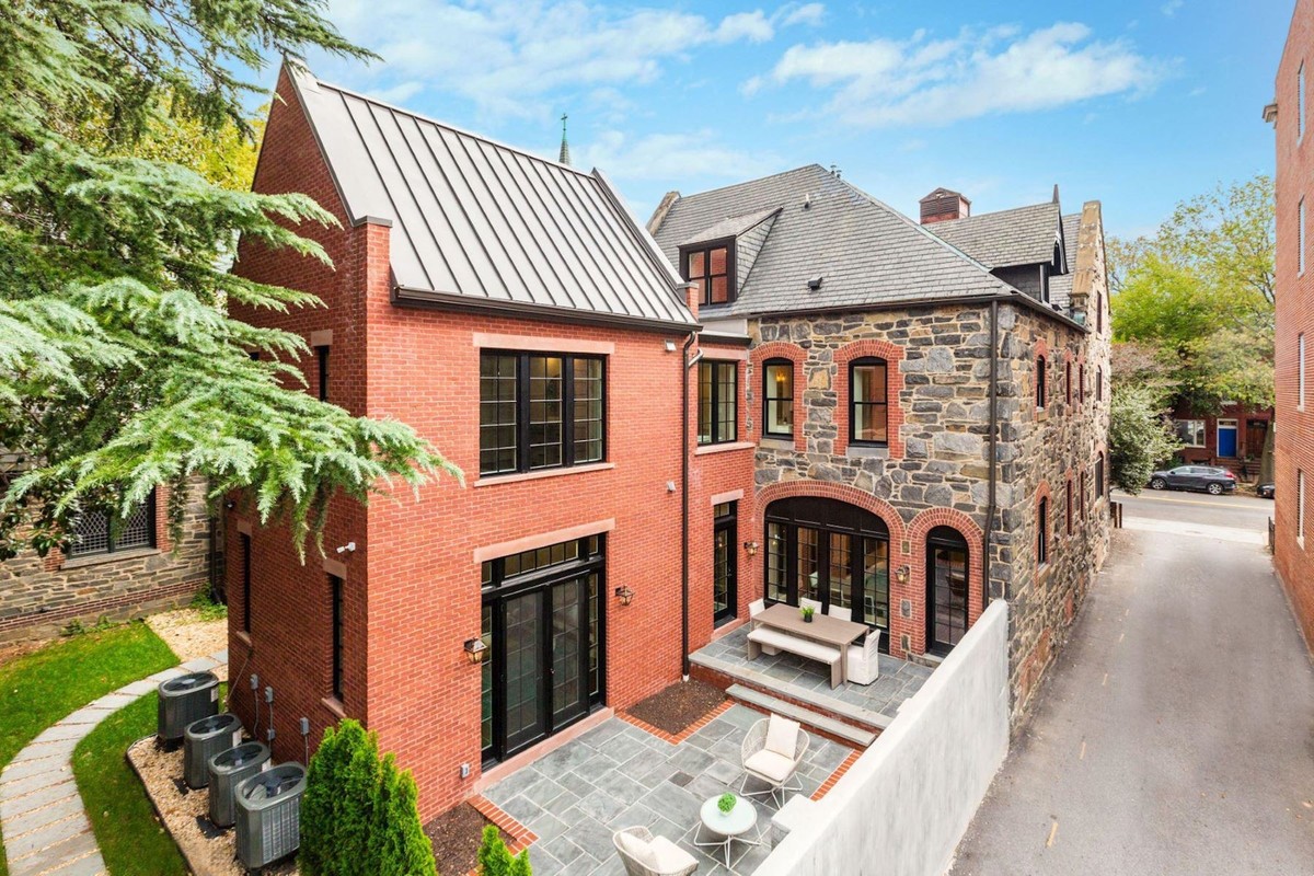 216 8th St Ne B Washington District Of Columbia United States Luxury Home For Sale