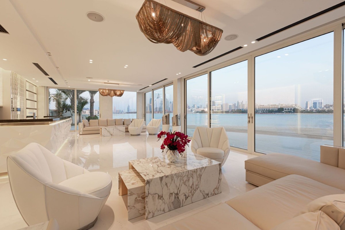 Signature Villas, Palm Jumeirah Dubai, Dubai, United Arab Emirates – Luxury  Home For Sale