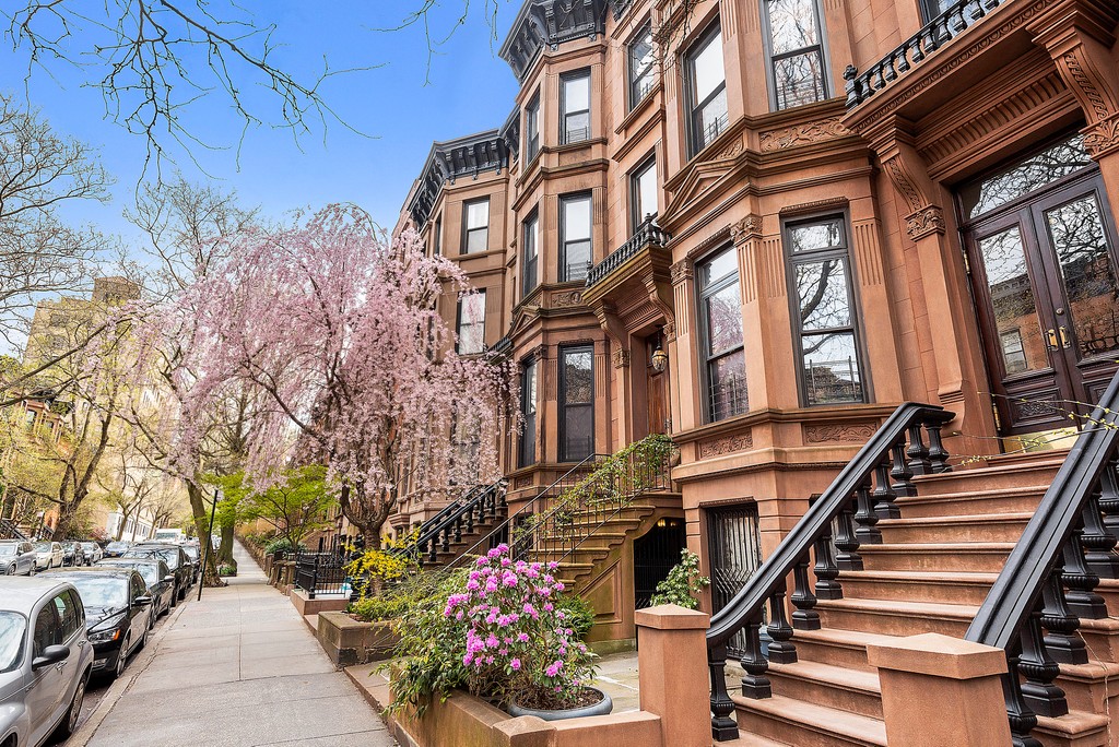 Where to Stay in Brooklyn, New York - The Fearless Foreigner