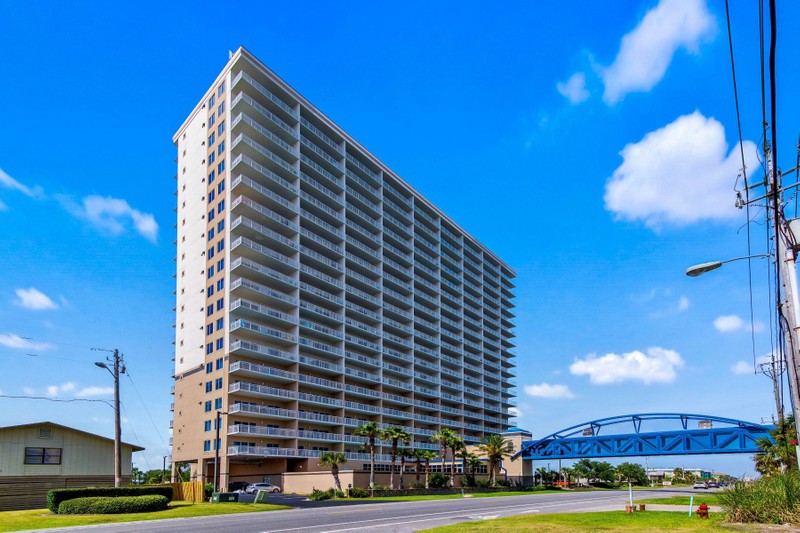 1010 W Beach Blvd, Crystal Tower Unit# 808 Gulf Shores Alabama 36542 Condominiums for Sale